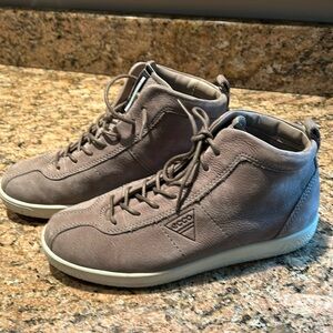 Ecco taupe ankle boots in taupe suede size 37